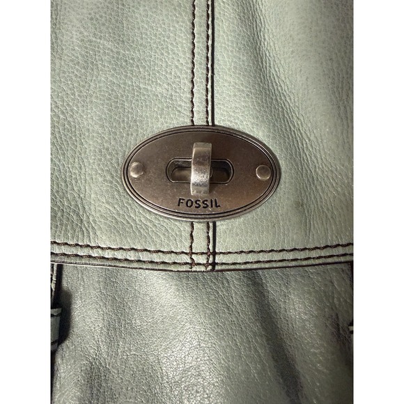 Fossil‎ Leather Crossbody Bag Turn Lock Key Charm Light Green Shoulder Purse - Picture 5 of 10
